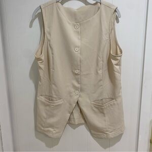 Cream Sleeveless Button-Up Vest